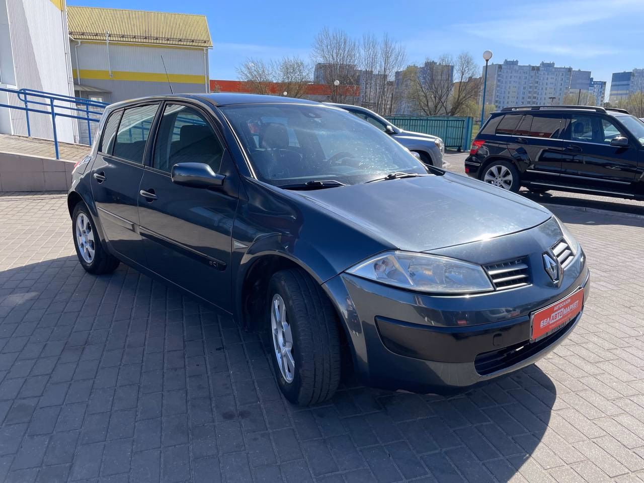 Renault Megane фото 2