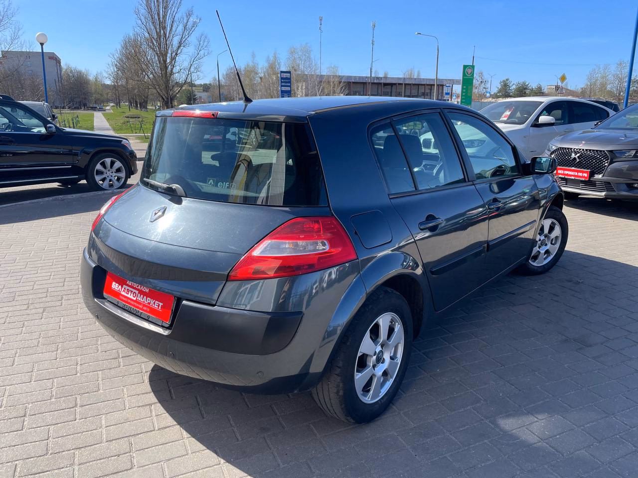 Renault Megane фото 3