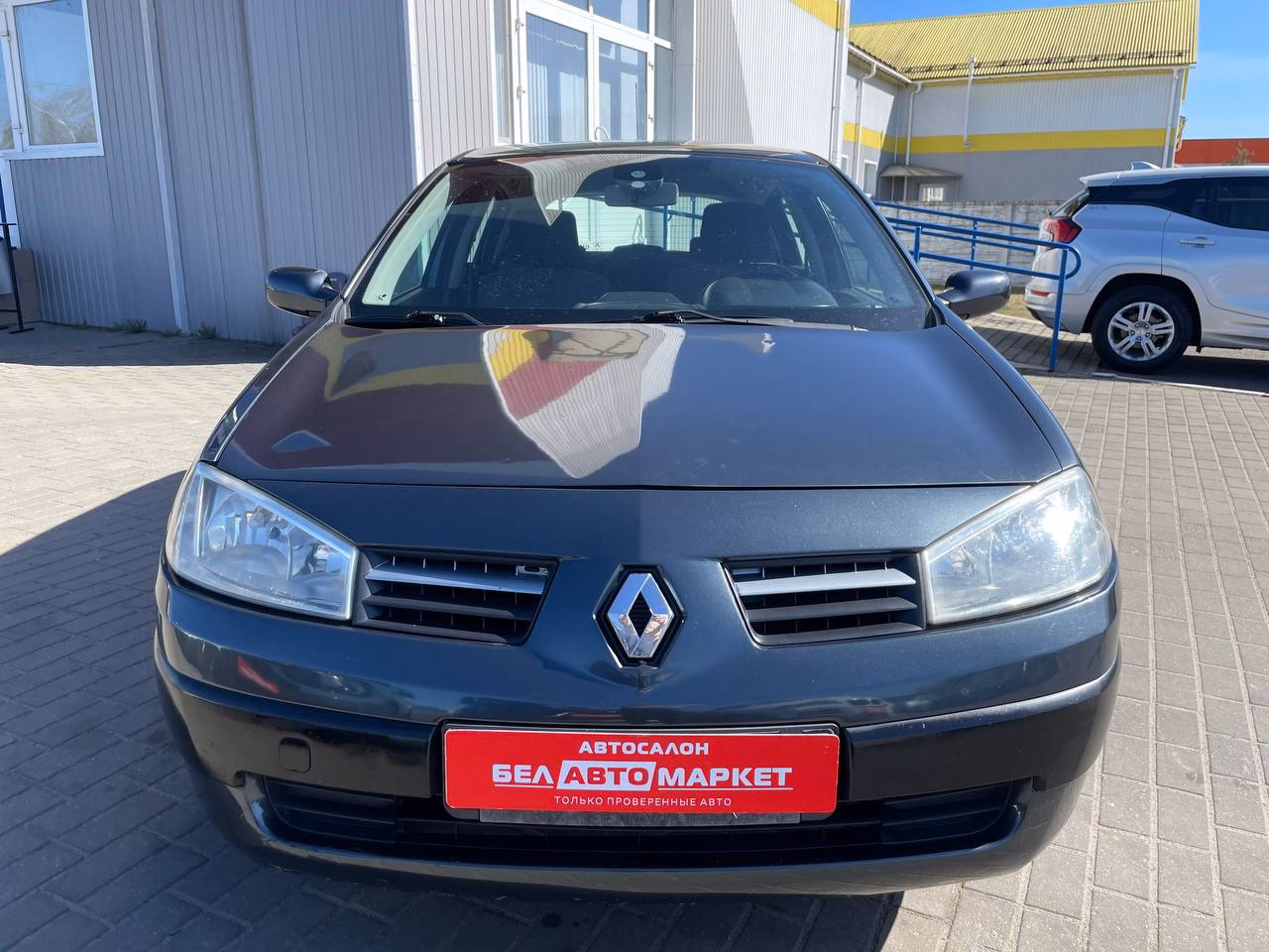 Renault Megane фото 4