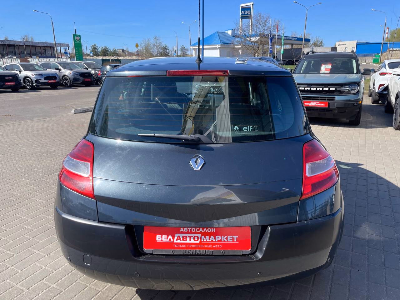 Renault Megane фото 6