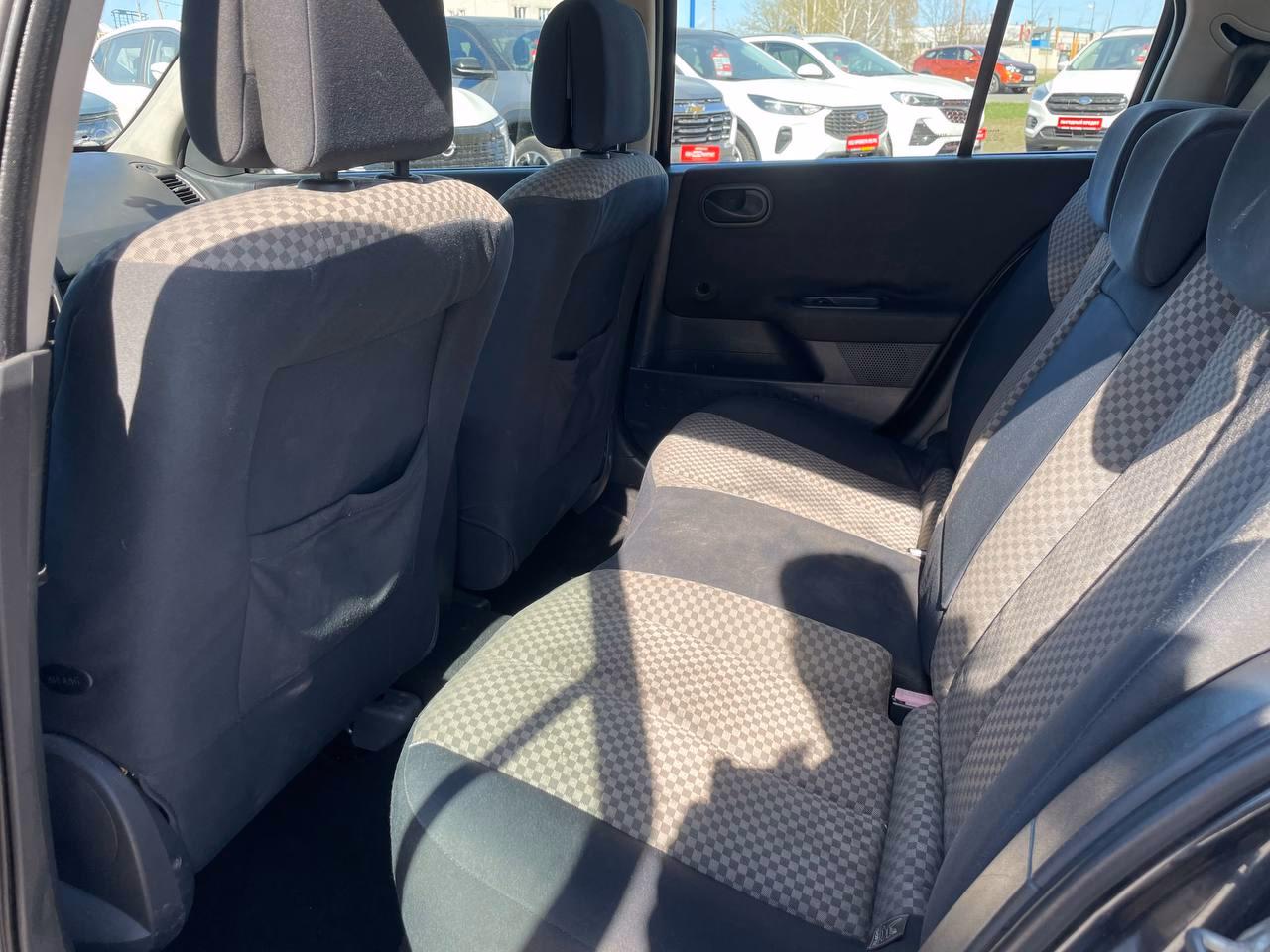 Renault Megane фото 17