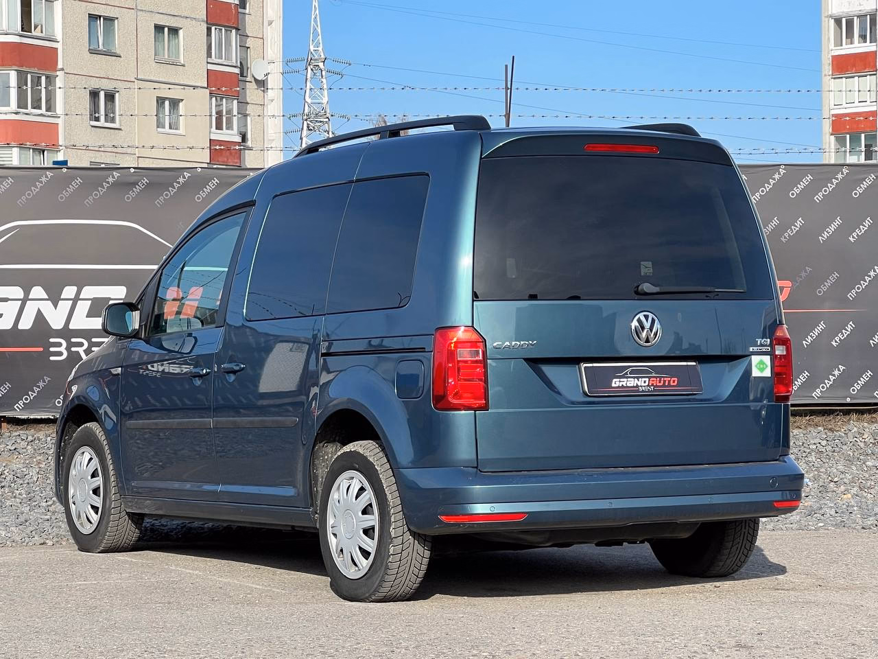 Volkswagen Caddy фото 3