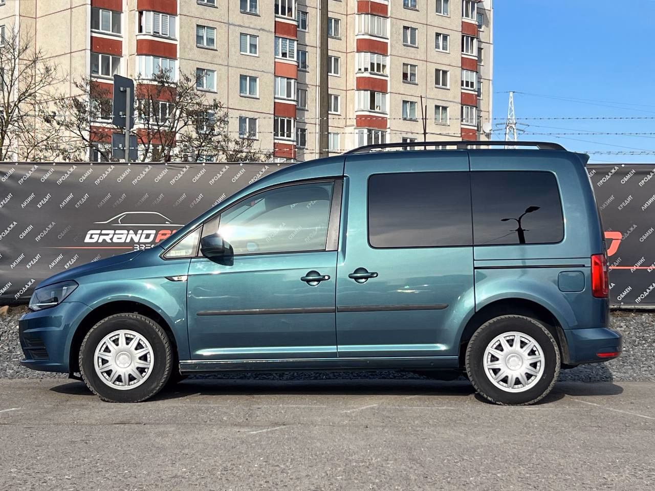Volkswagen Caddy фото 5