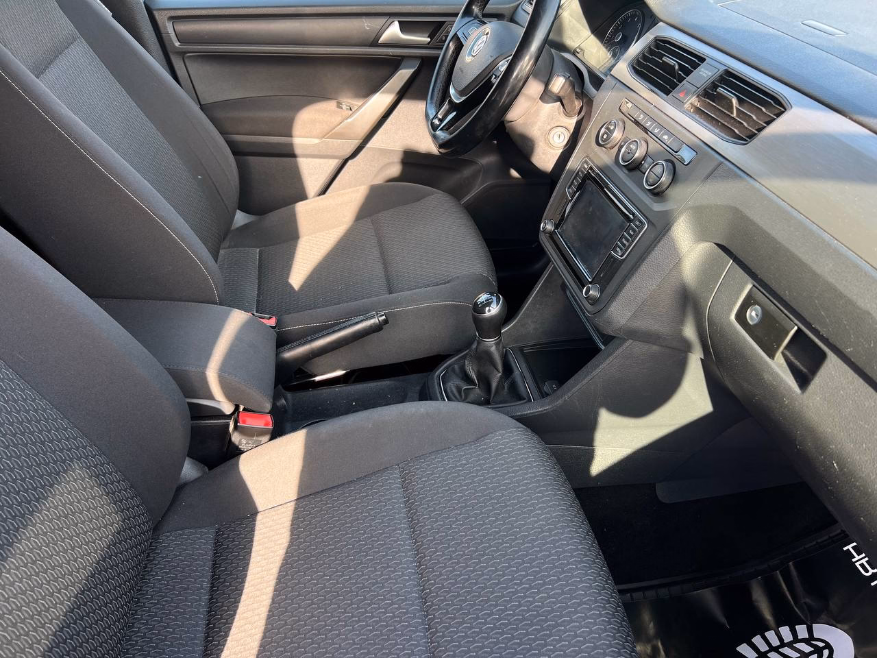 Volkswagen Caddy фото 19