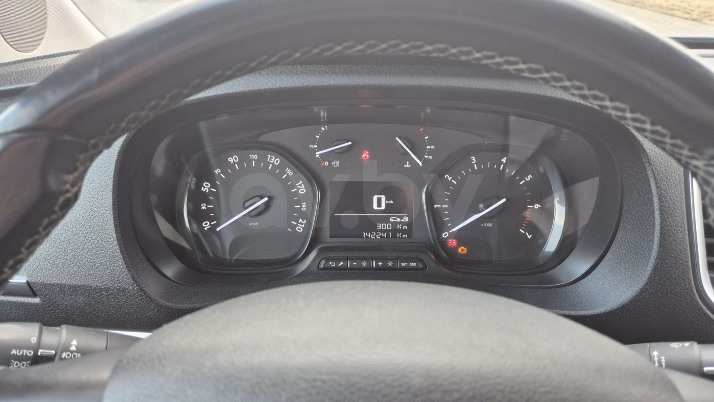 Opel Zafira Life фото 13