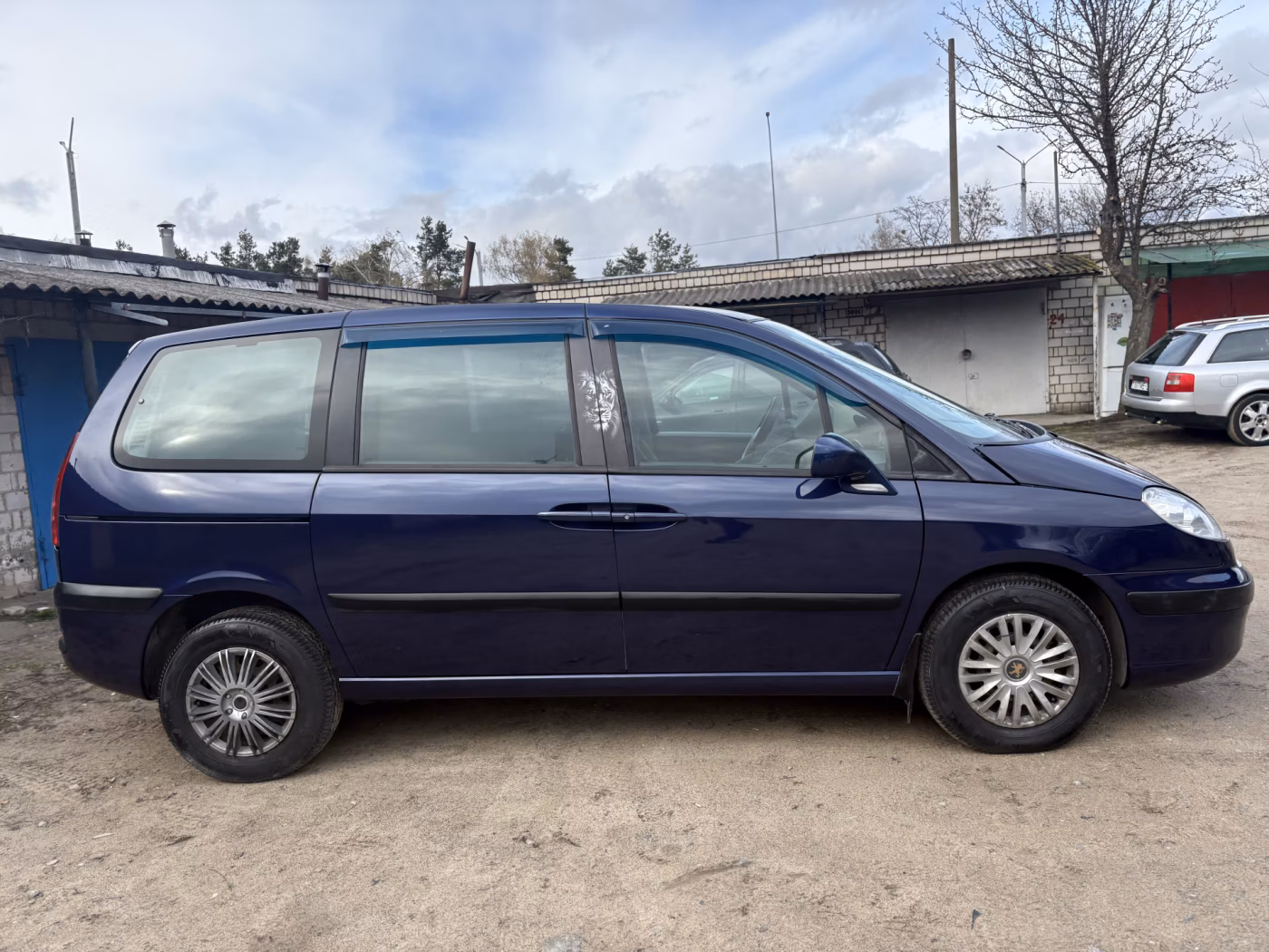 Peugeot 807 фото 4