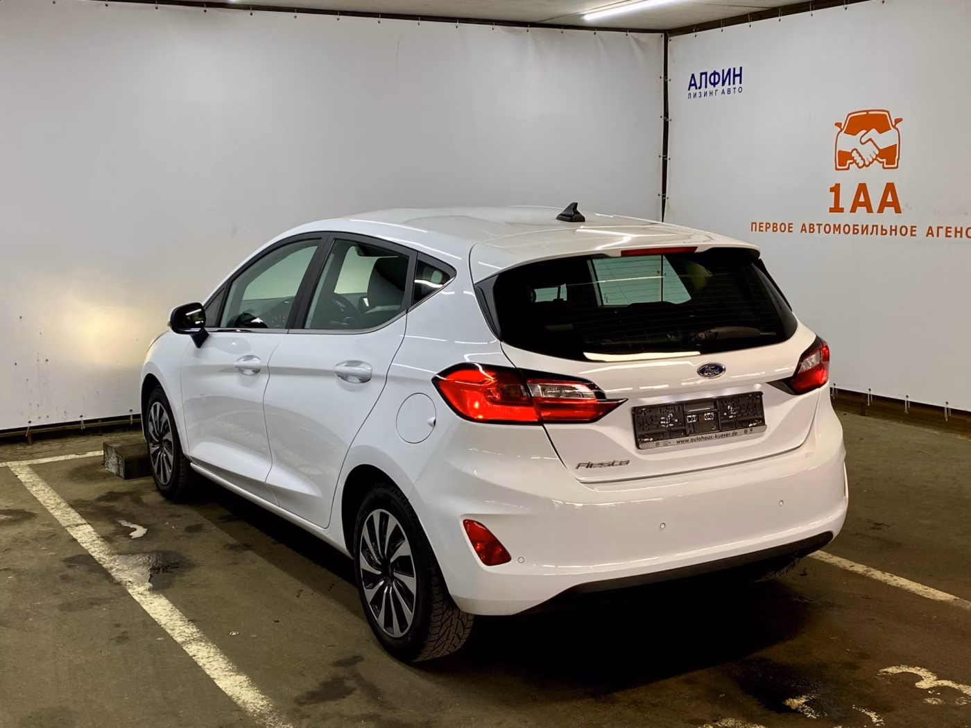 Ford Fiesta фото 6