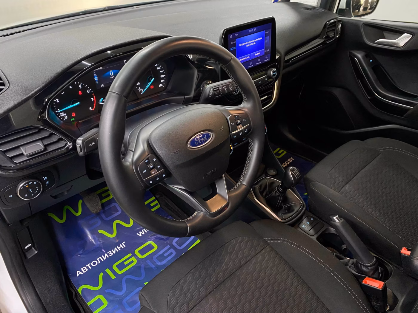 Ford Fiesta фото 11