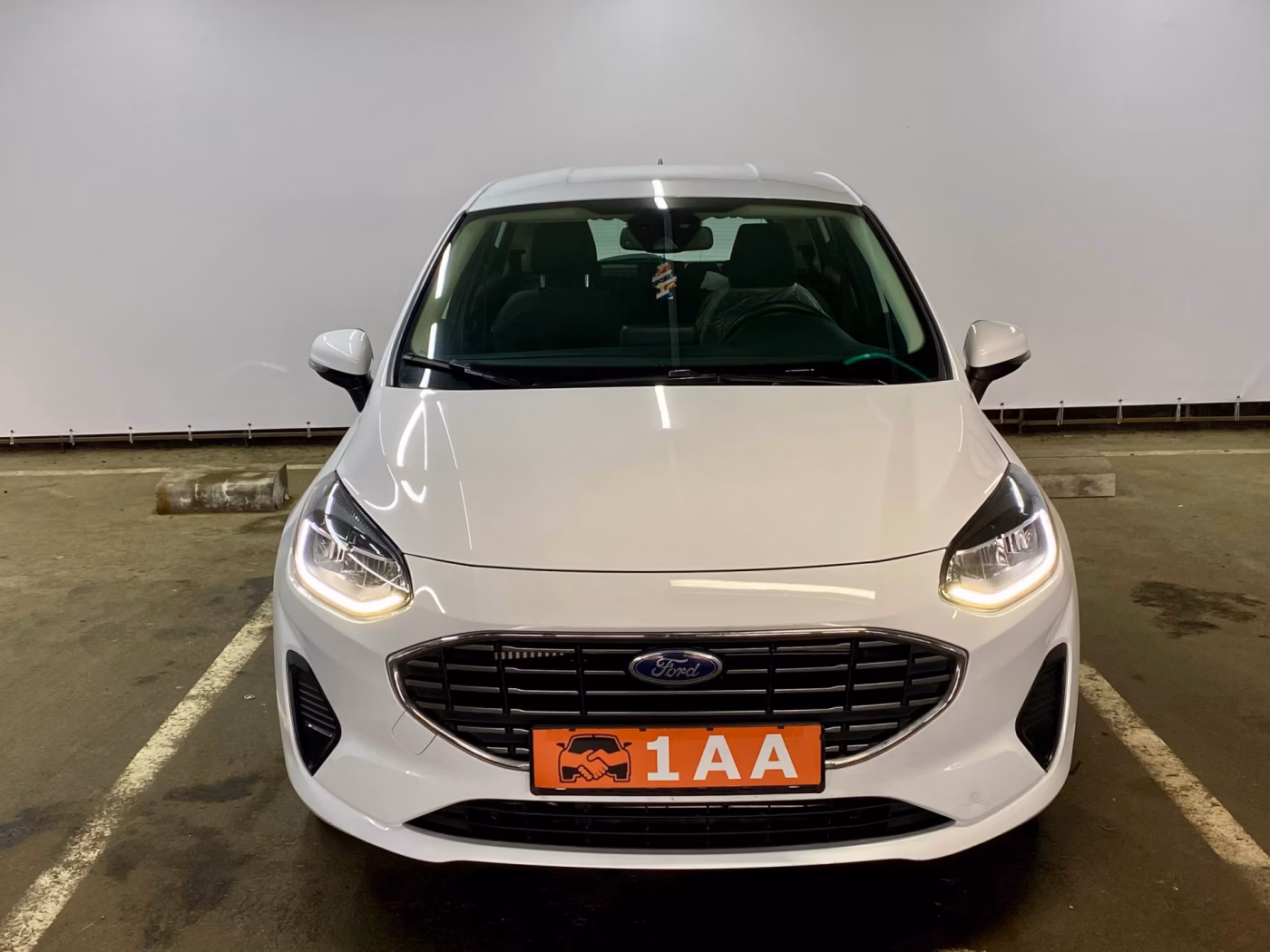 Ford Fiesta фото 2