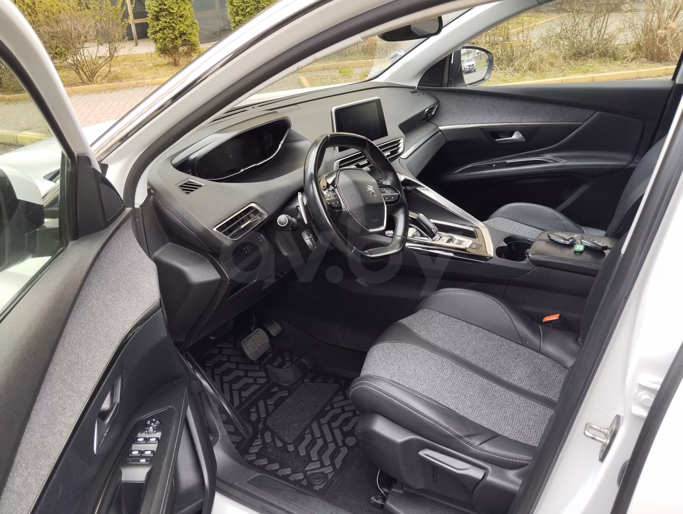 Peugeot 3008 фото 9