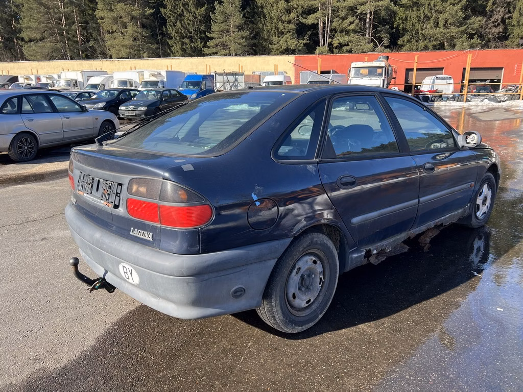 Renault Laguna фото 4