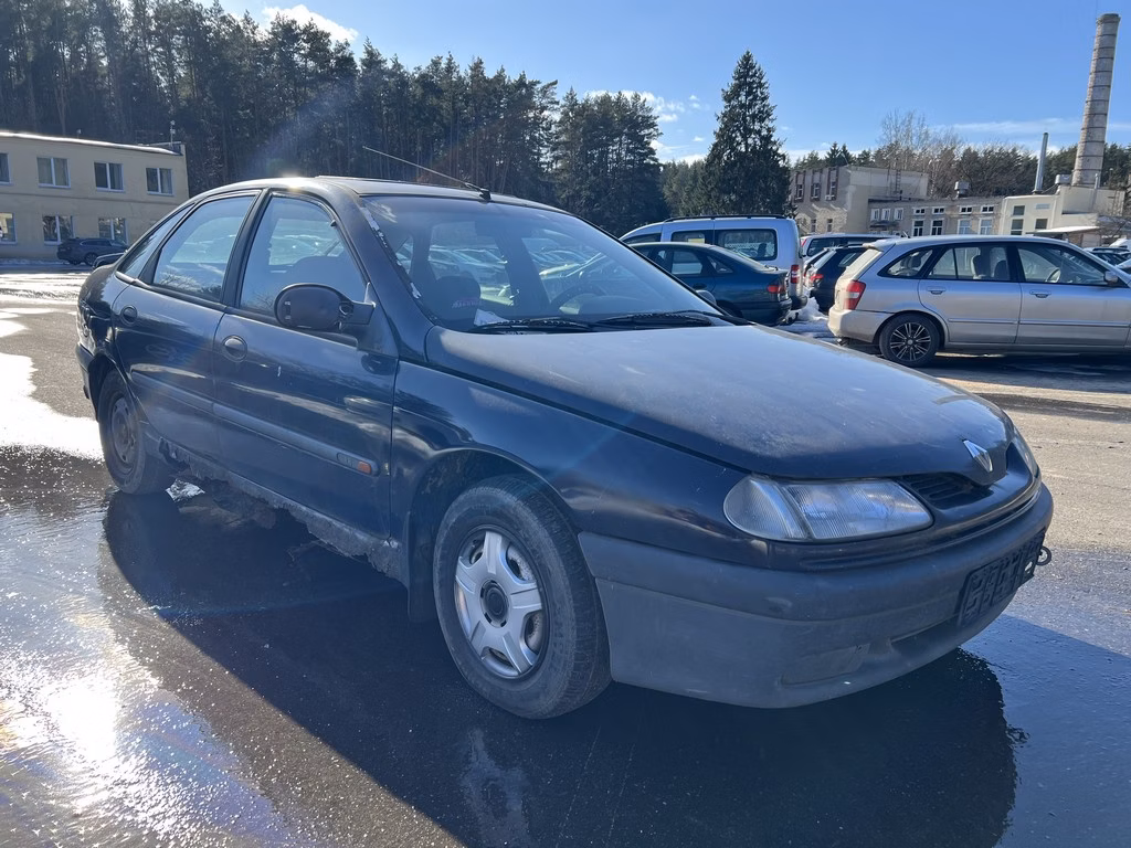 Renault Laguna фото 3