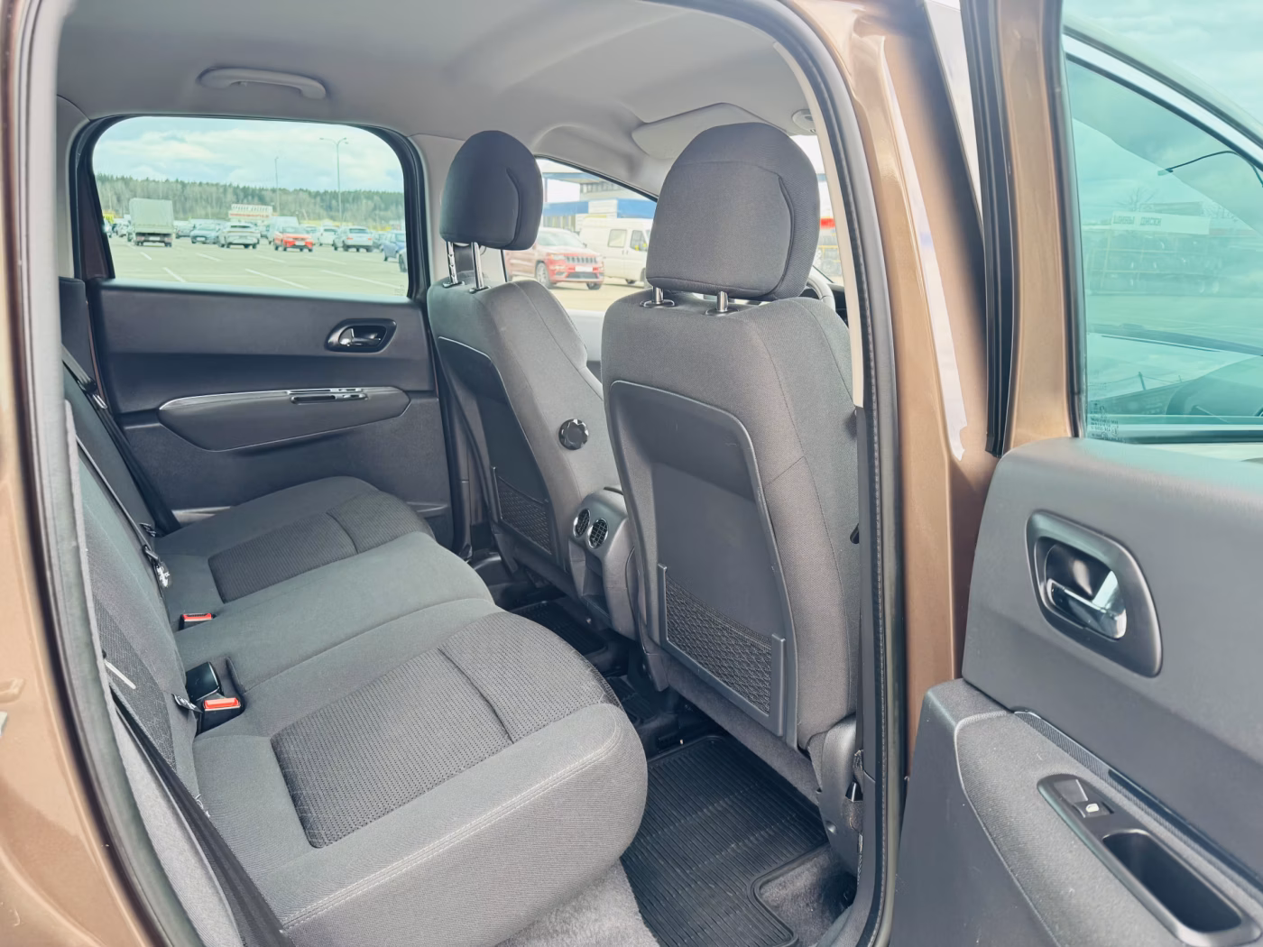 Peugeot 3008 фото 7