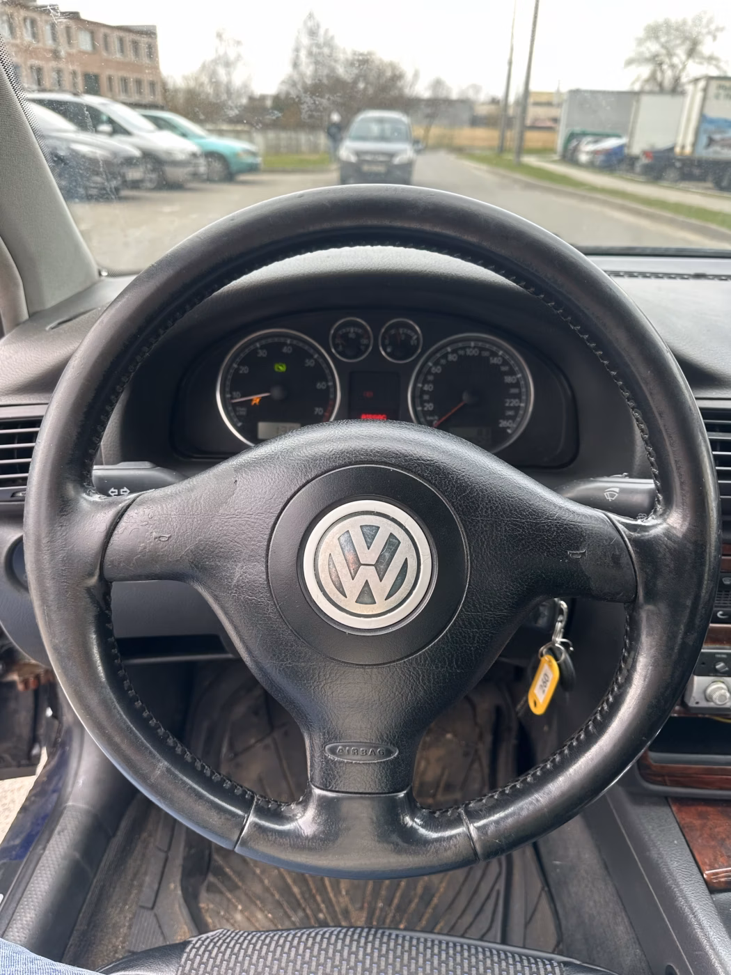 Volkswagen Passat фото 14