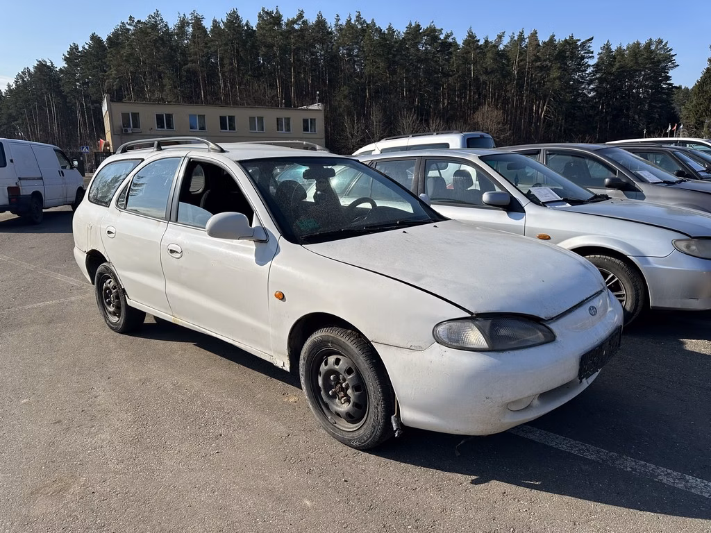 Hyundai Lantra