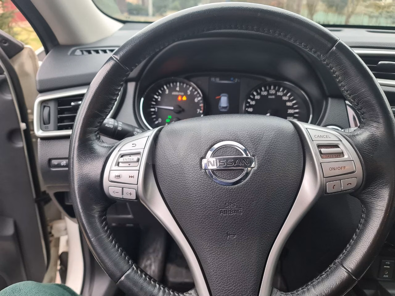 Nissan X-Trail фото 11