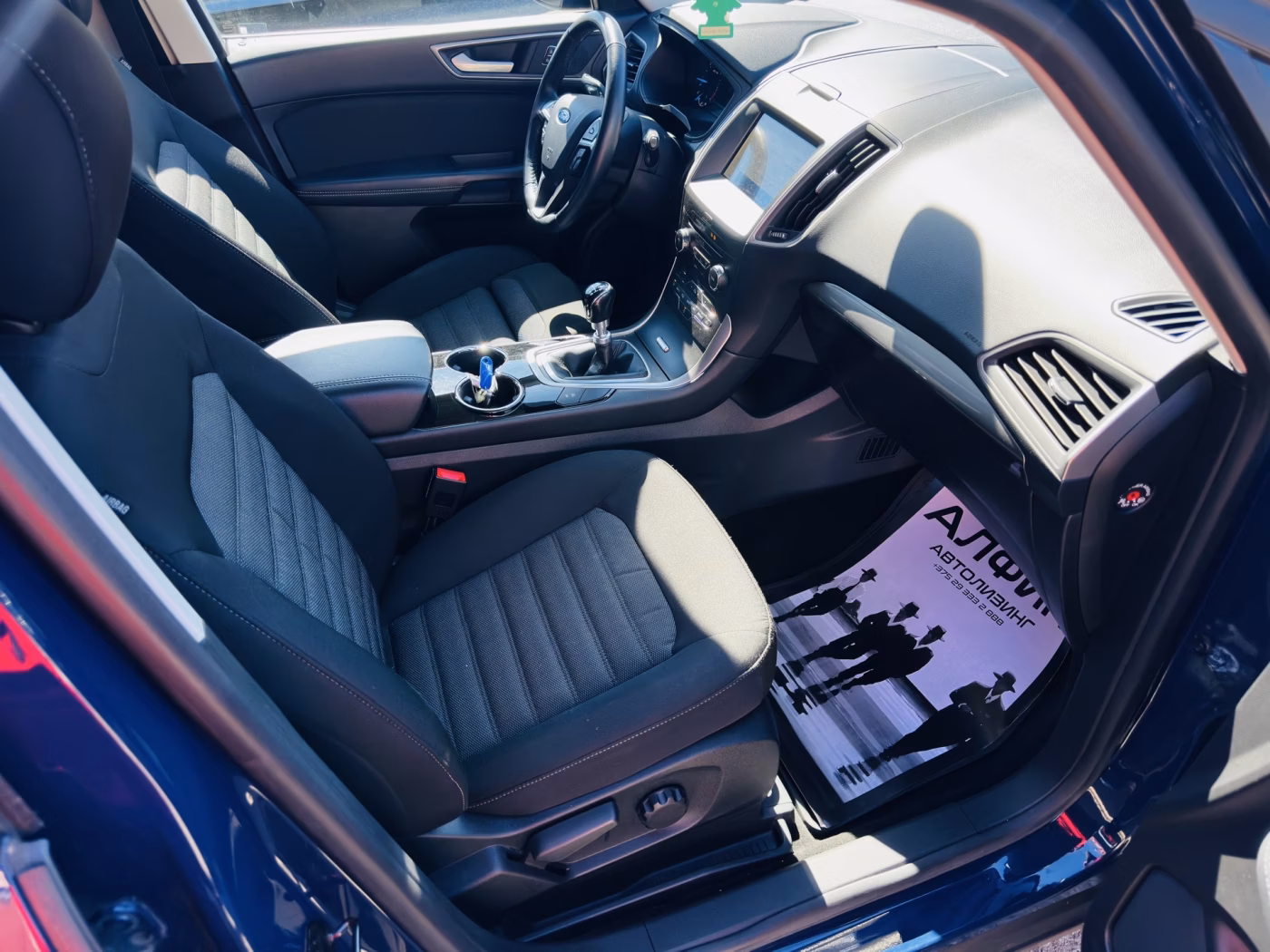 Ford S-MAX фото 7