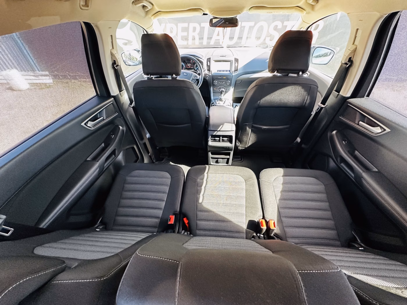 Ford S-MAX фото 13