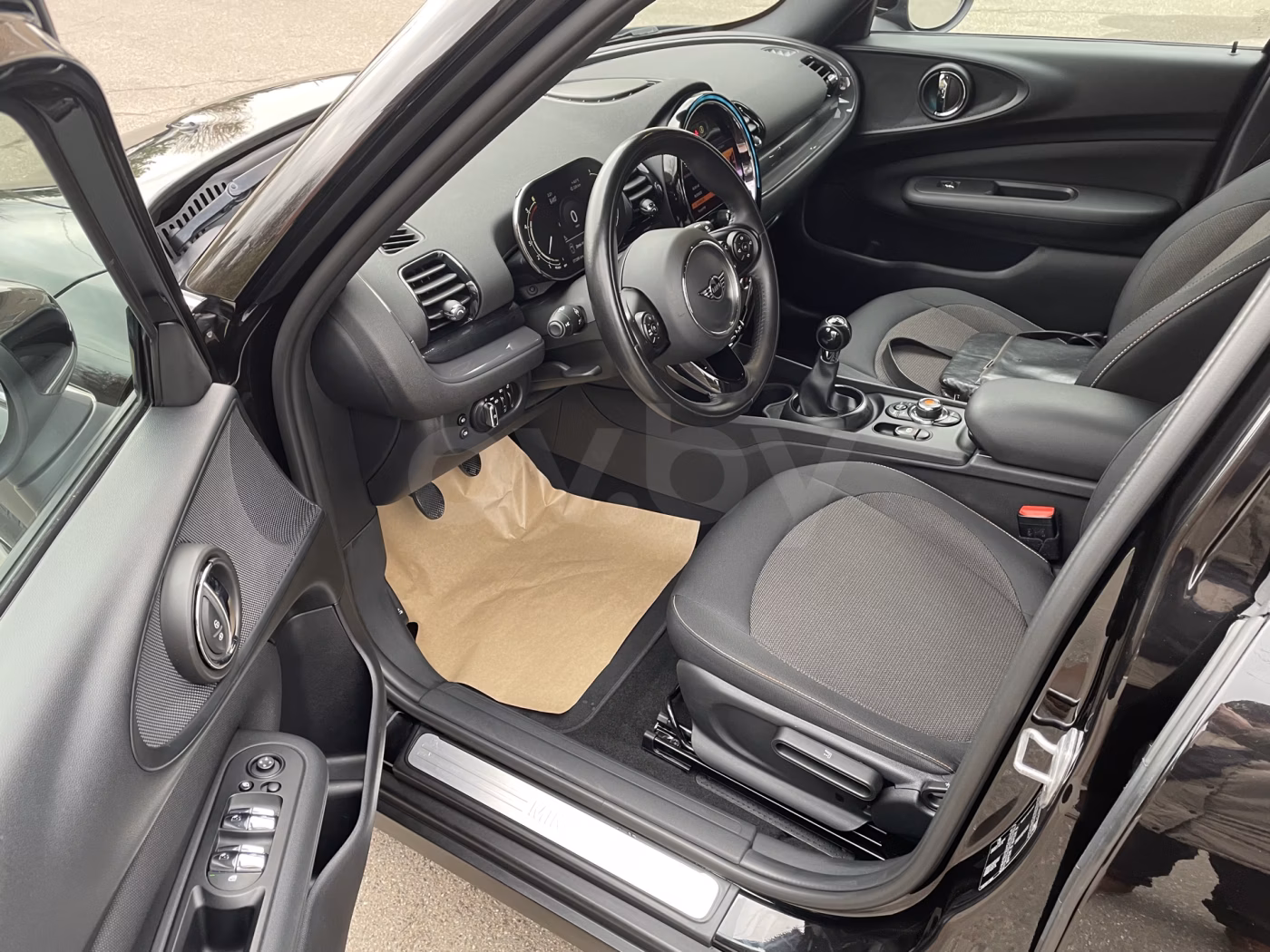MINI Clubman фото 13