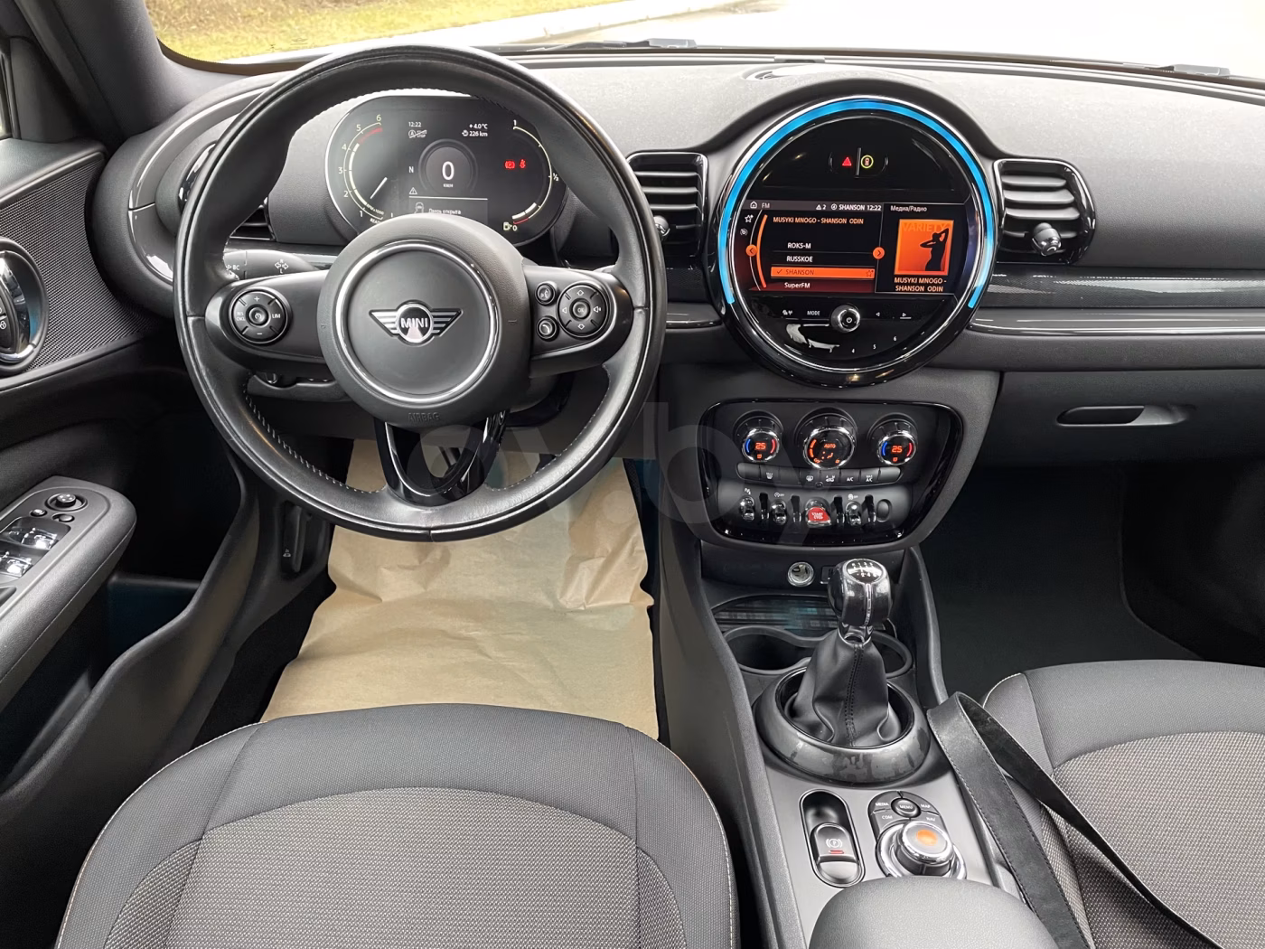 MINI Clubman фото 15