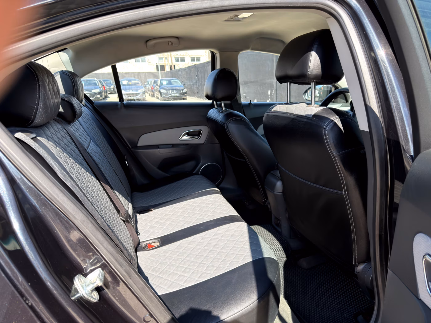 Chevrolet Cruze фото 12