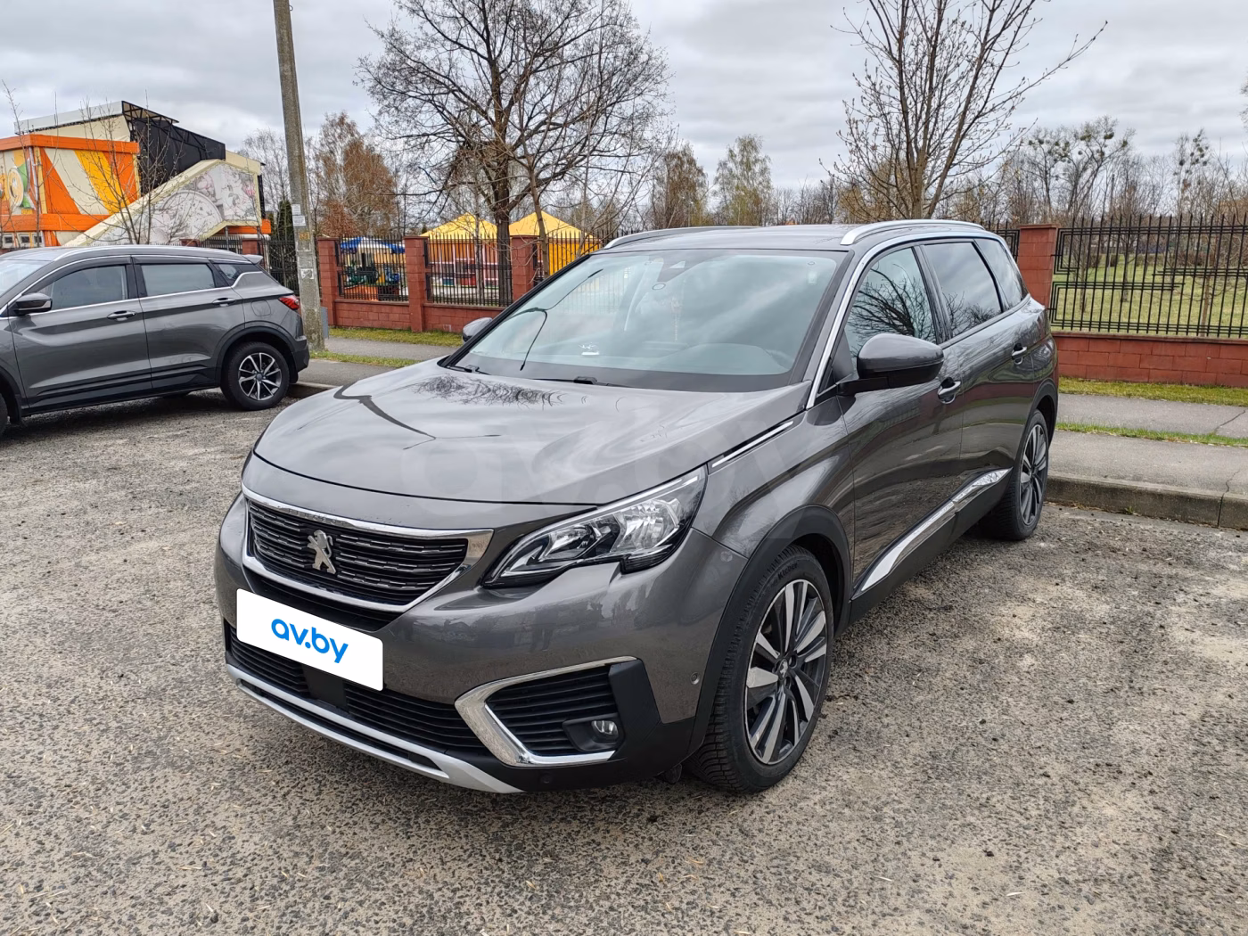 Peugeot 5008 фото 2