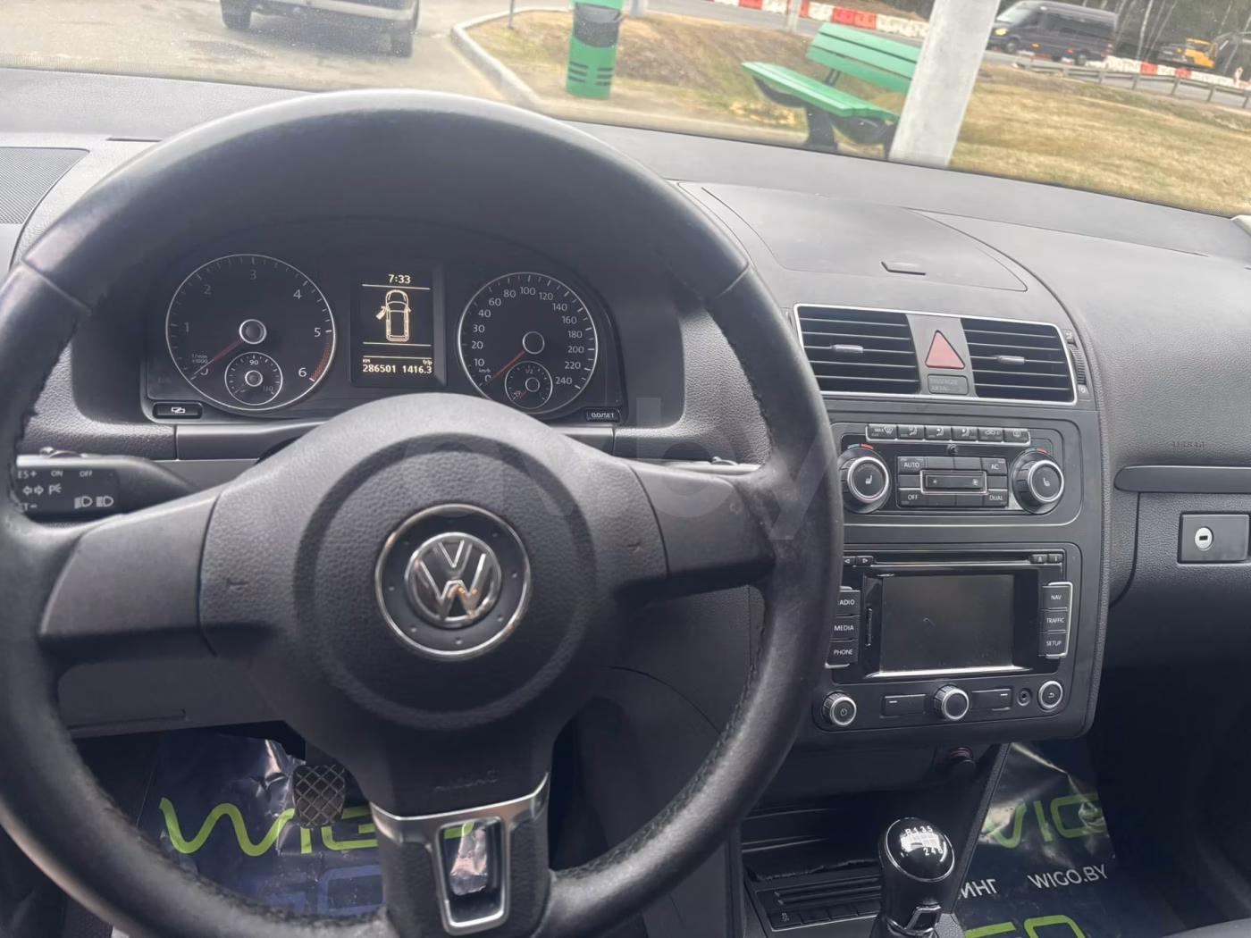 Volkswagen Touran фото 11