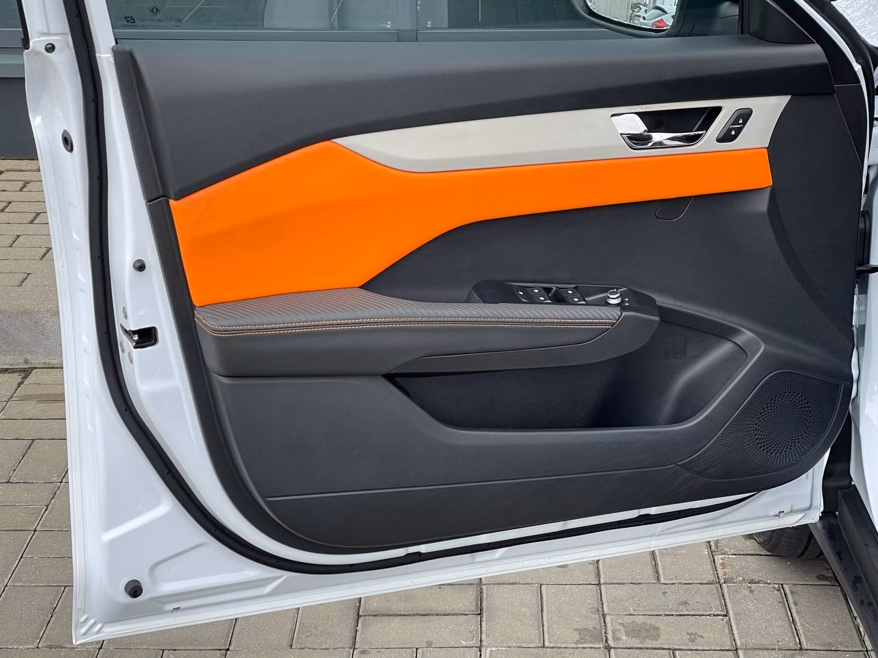 Dongfeng Aeolus Shine фото 11