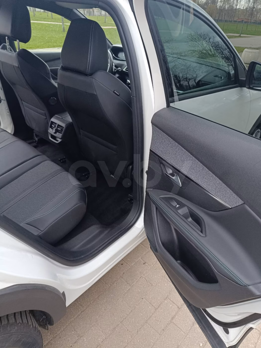 Peugeot 3008 фото 9