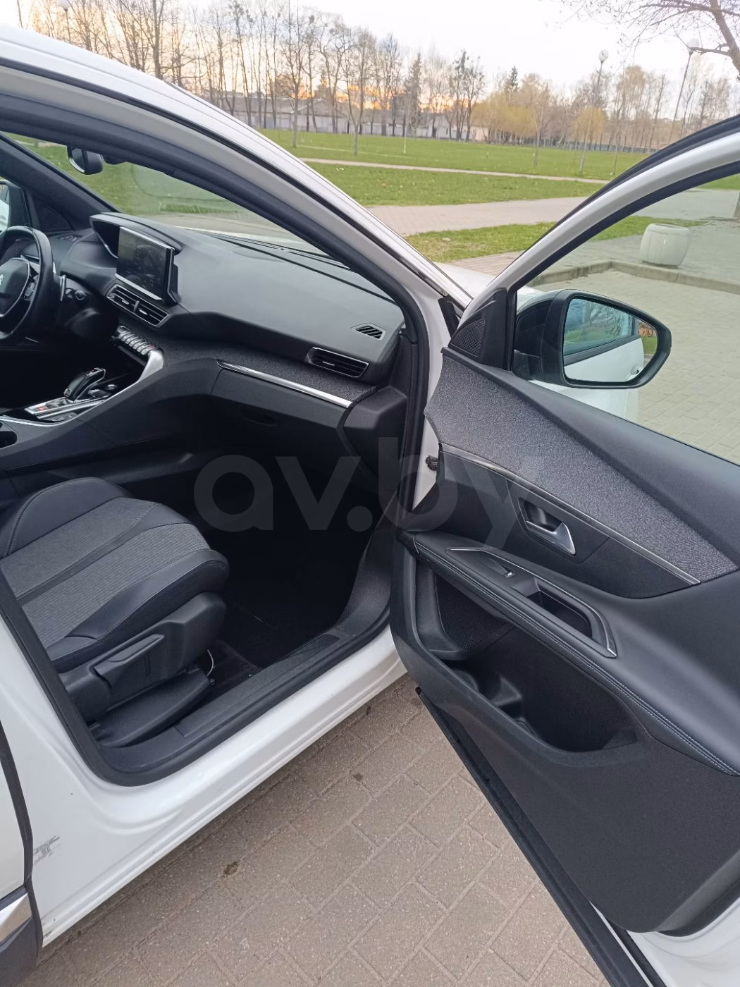 Peugeot 3008 фото 8