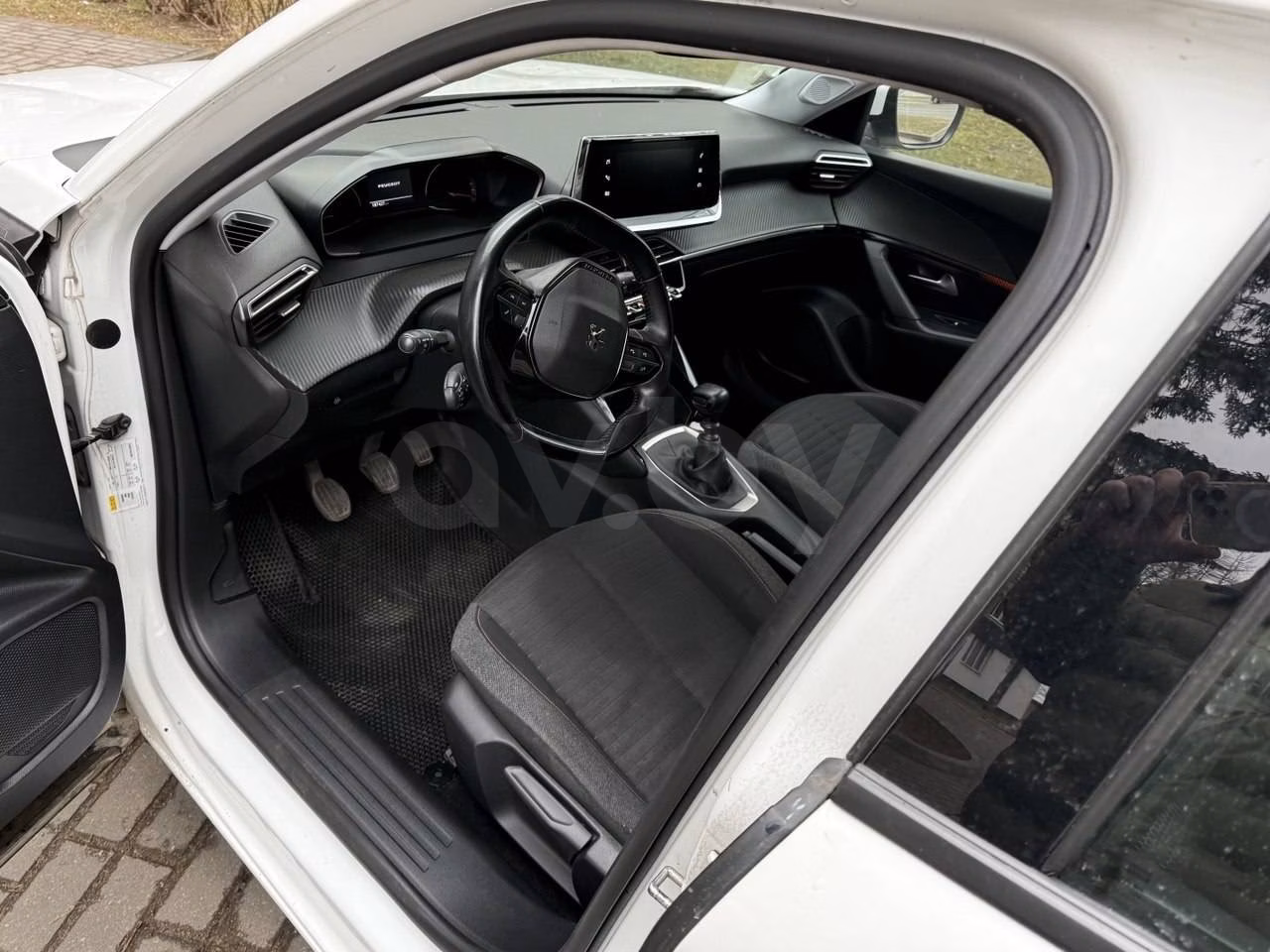 Peugeot 2008 фото 4