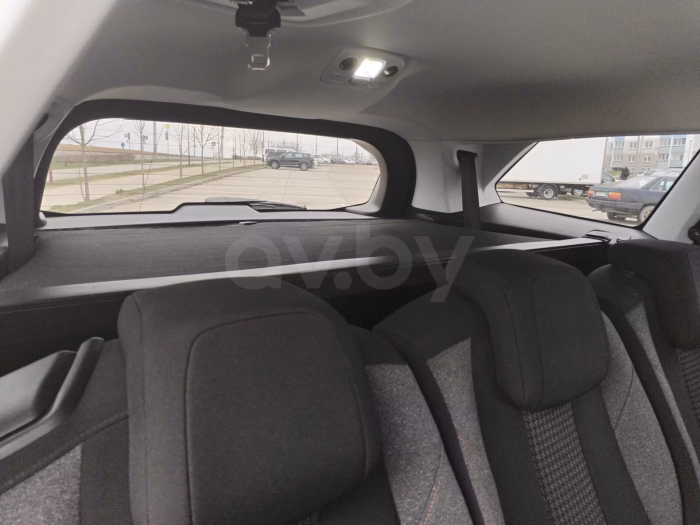 Peugeot 5008 фото 13