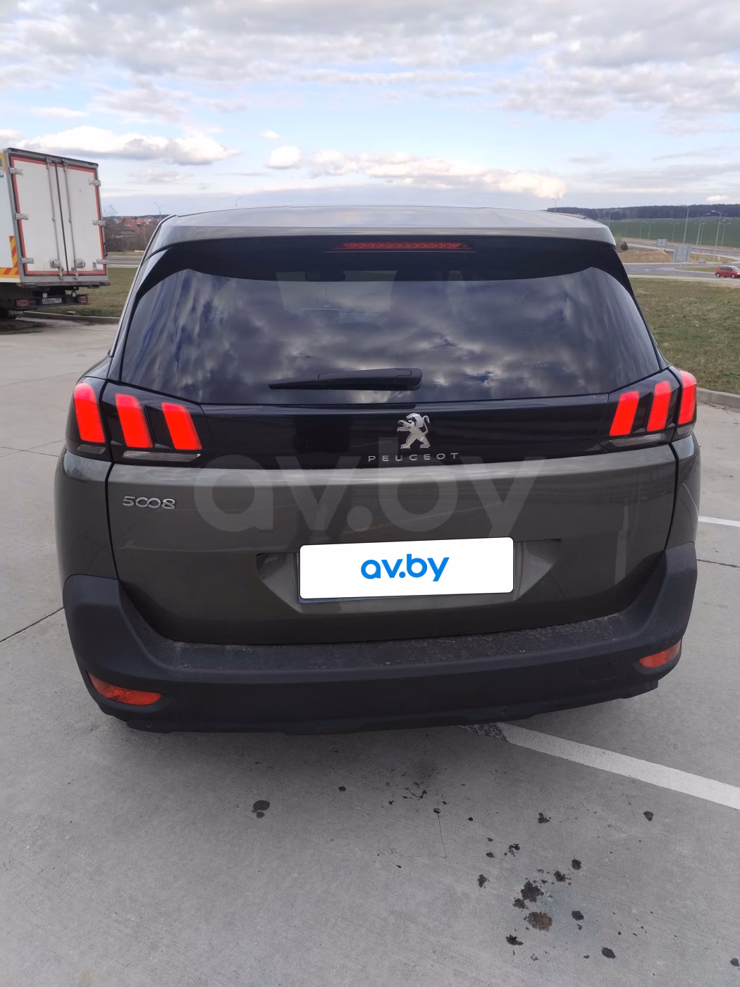 Peugeot 5008 фото 7