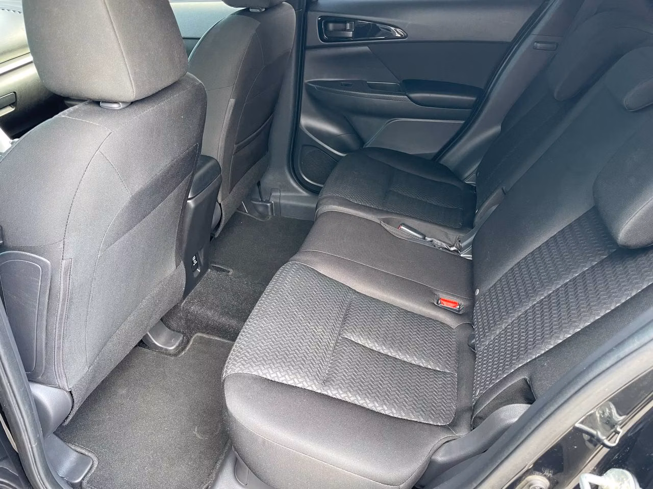 Mitsubishi Eclipse Cross фото 14
