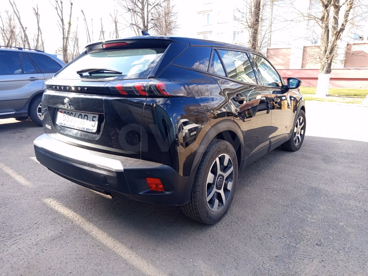 Peugeot 2008 фото 7