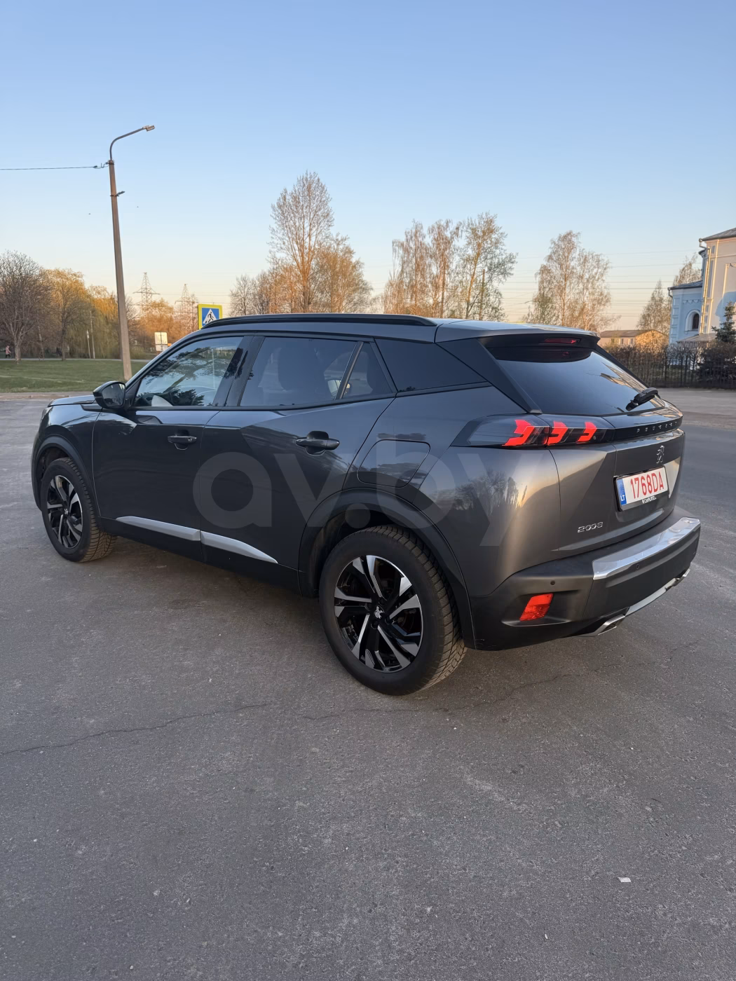 Peugeot 2008 фото 8