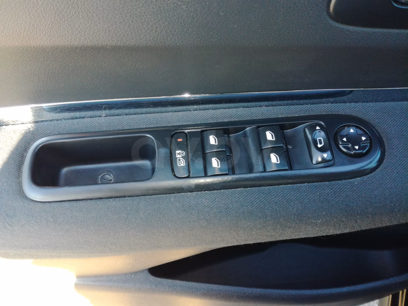 Peugeot 3008 фото 12
