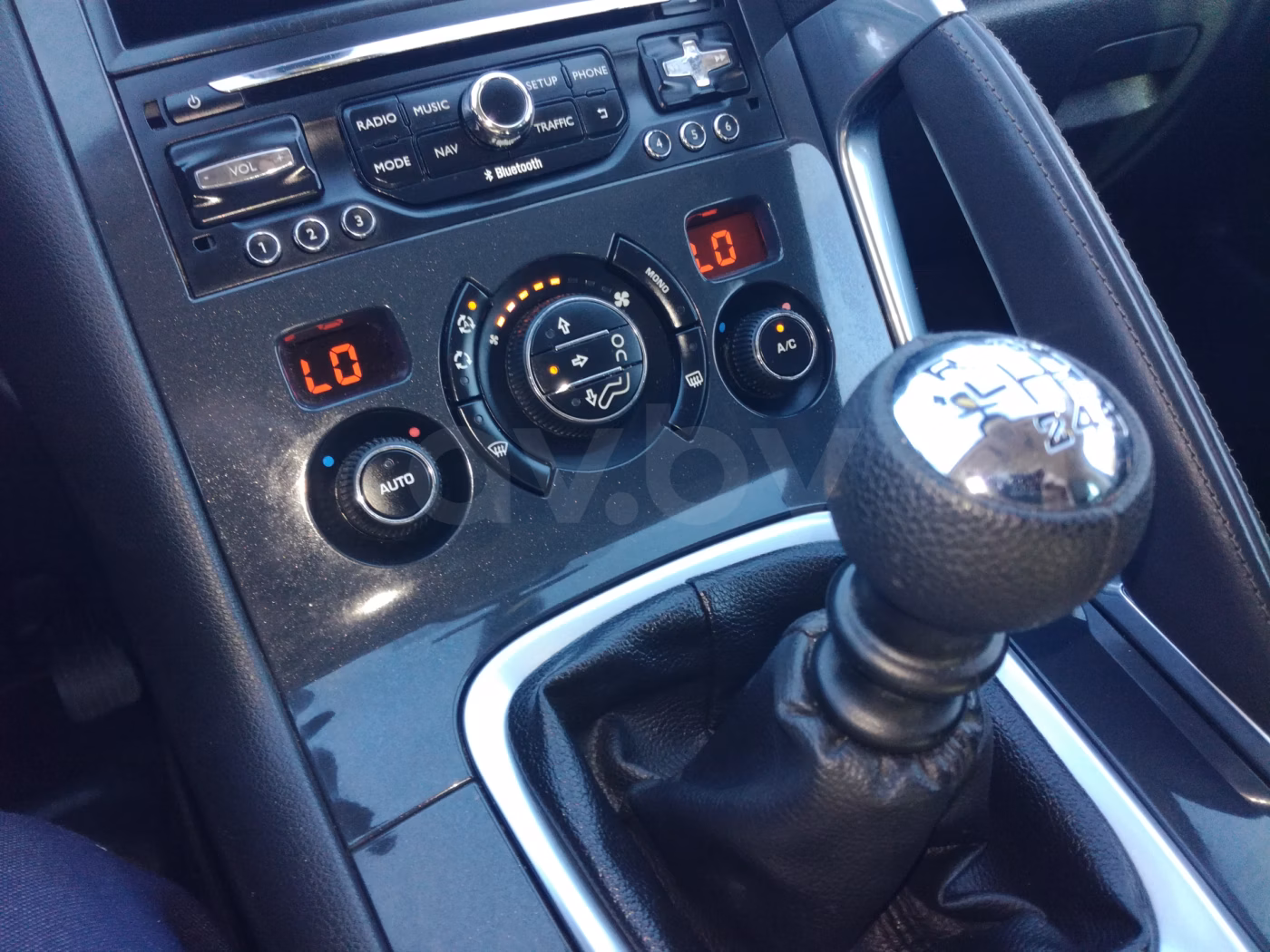 Peugeot 3008 фото 13