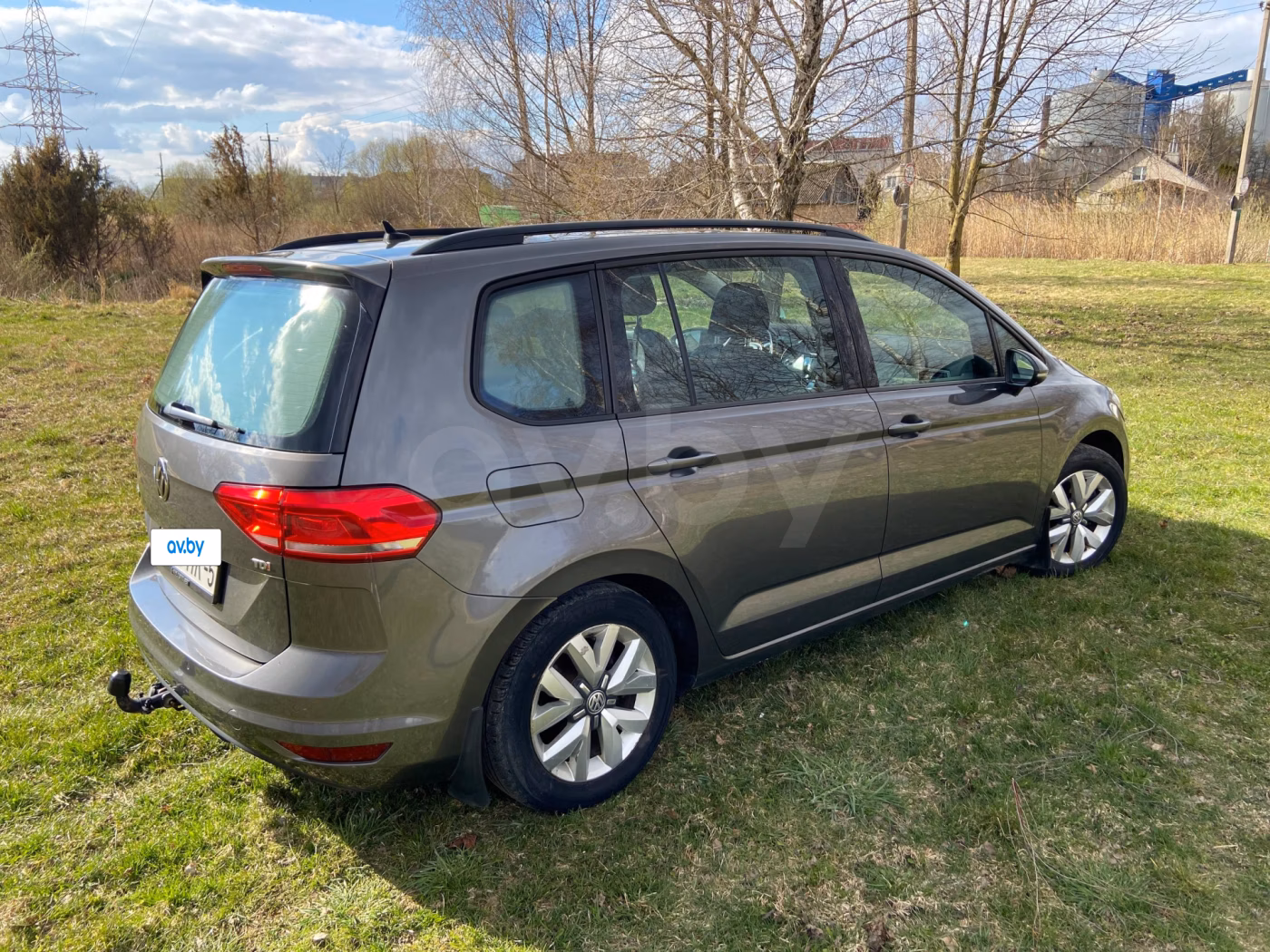 Volkswagen Touran фото 2