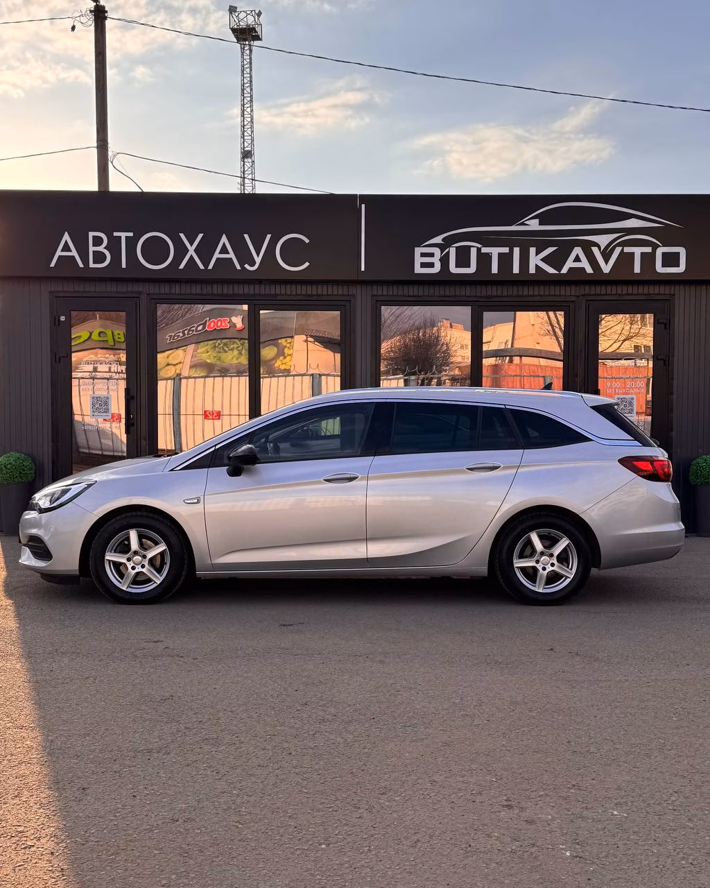 Opel Astra фото 8
