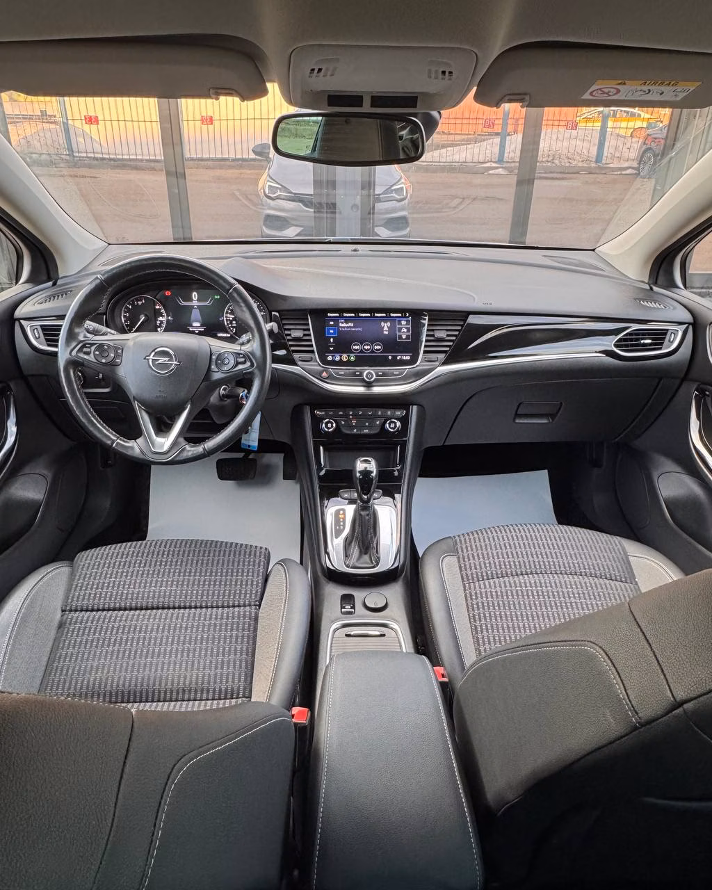 Opel Astra фото 13