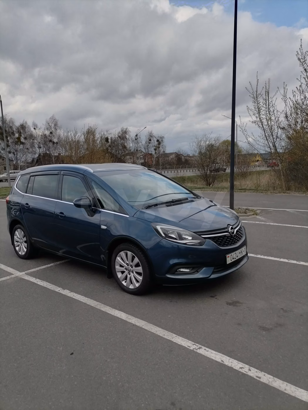 Opel Zafira фото 2