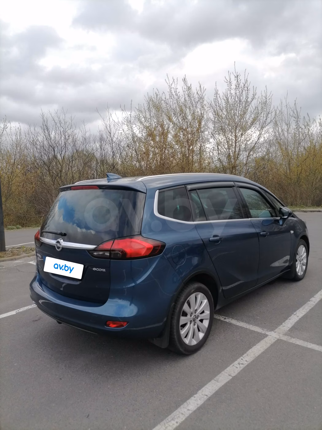 Opel Zafira фото 4