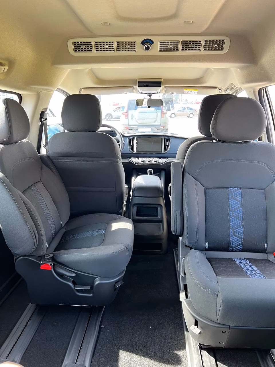 Dongfeng Forthing M5 фото 13