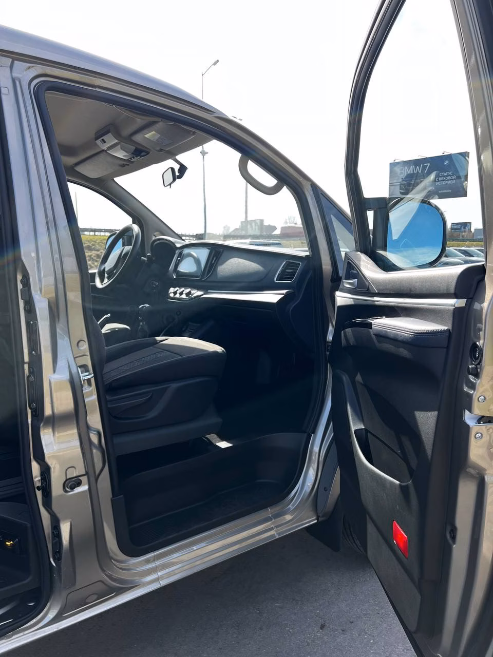 Dongfeng Forthing M5 фото 8