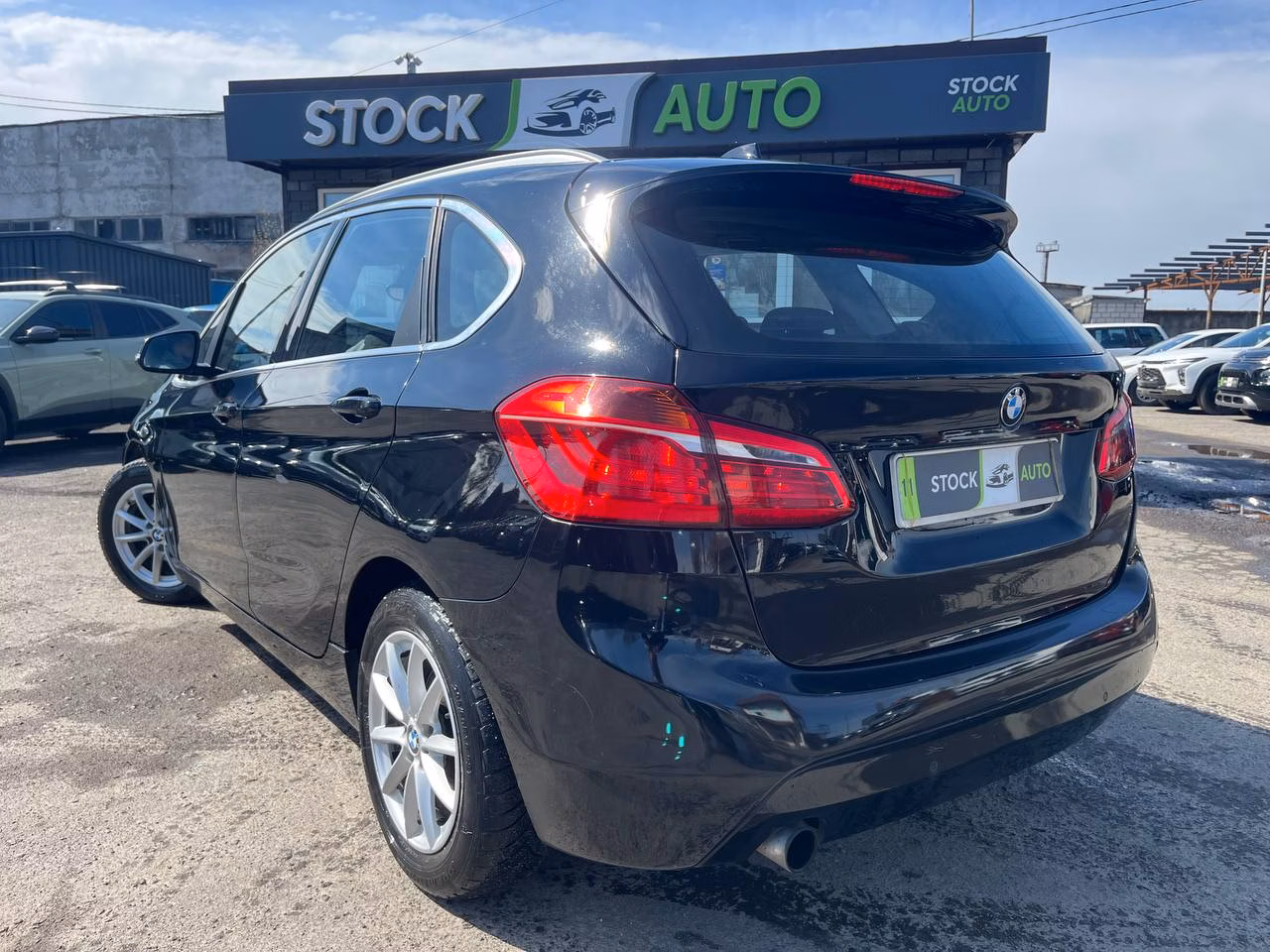 BMW 2 серия Active Tourer фото 7