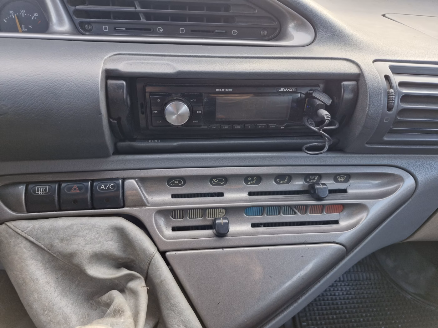 Peugeot 806 фото 21