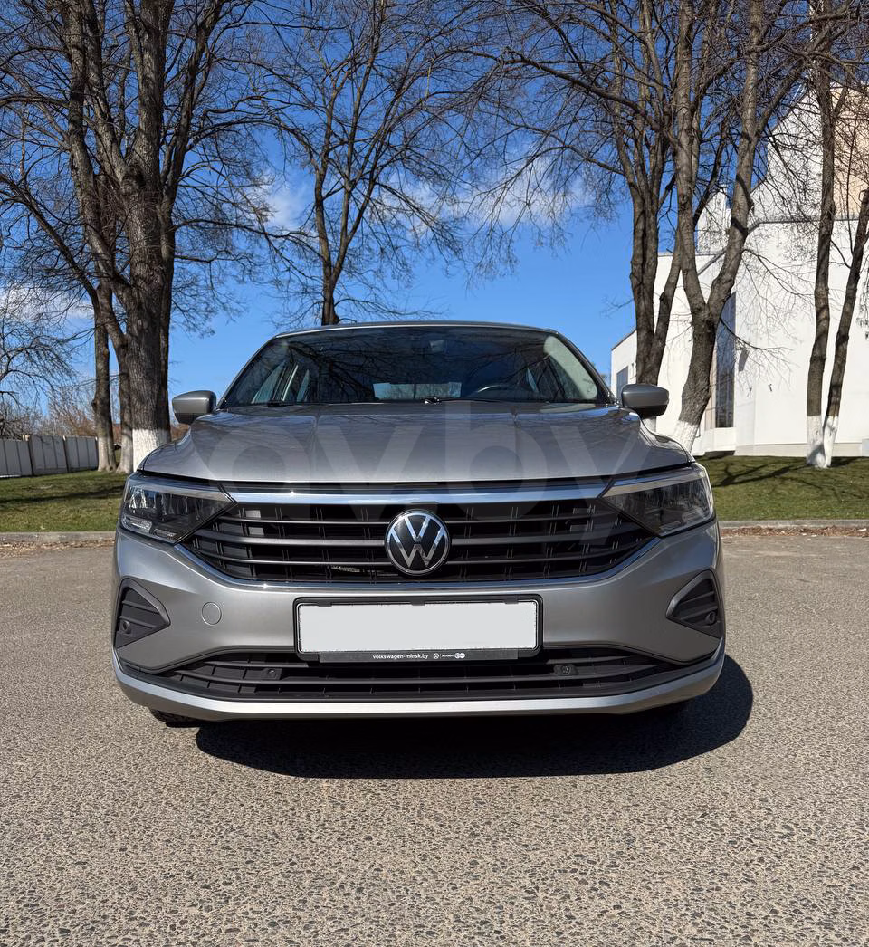 Volkswagen Polo Sedan фото 5