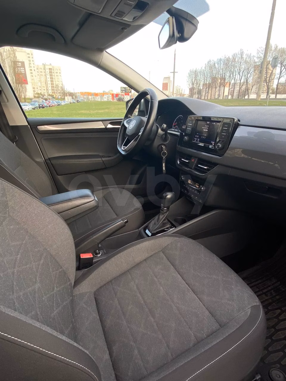 Volkswagen Polo Sedan фото 15