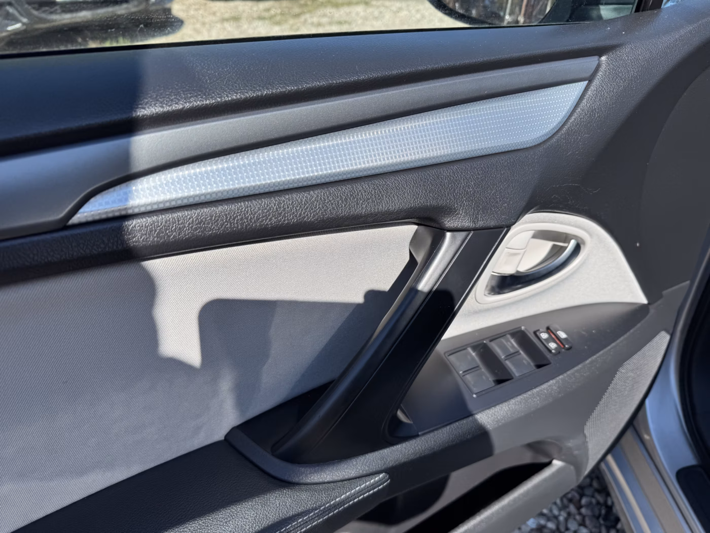 Toyota Avensis фото 15